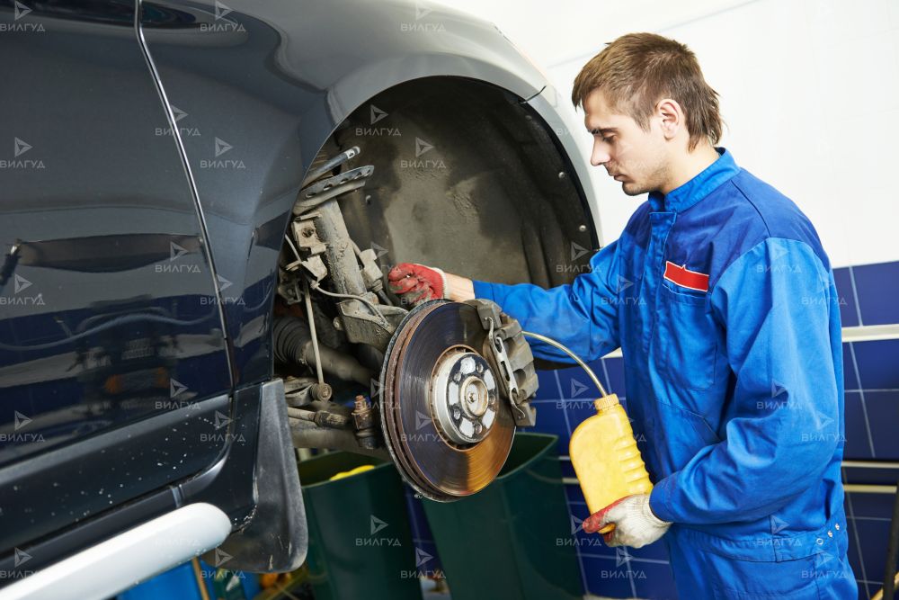 Прокачка тормозов Porsche Boxster в Тольятти
