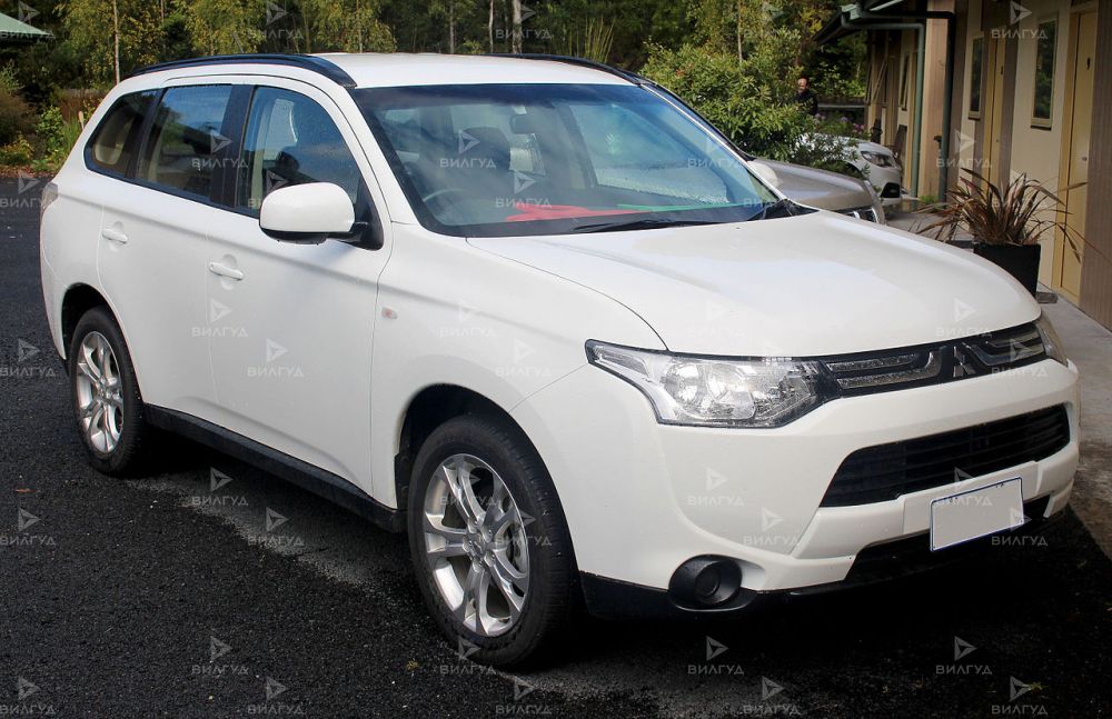 Регулировка ручного тормоза Mitsubishi Outlander в Тольятти