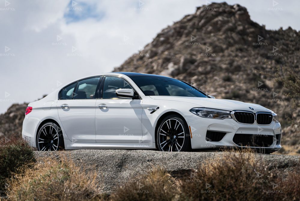 Диагностика двигателя BMW M5 в Тольятти