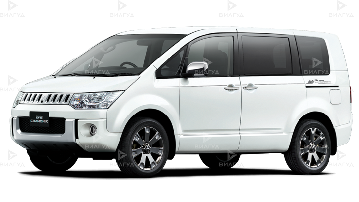 Замена бензинововых двигателей Mitsubishi Delica в Тольятти