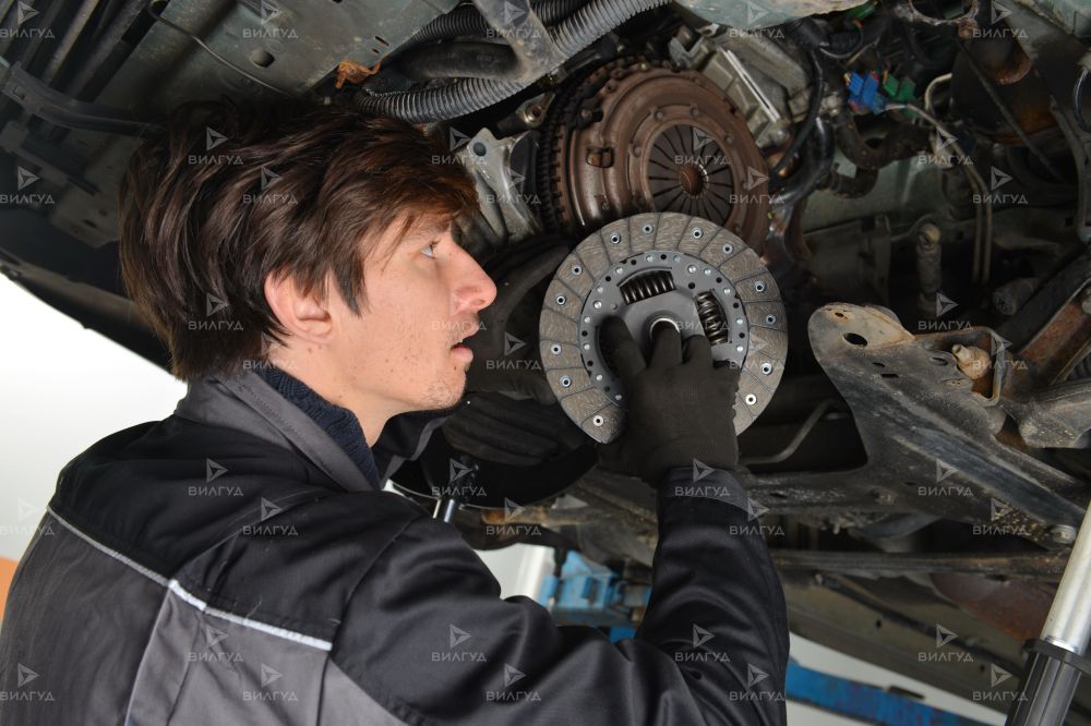 Замена главного цилиндра сцепления Datsun в Тольятти