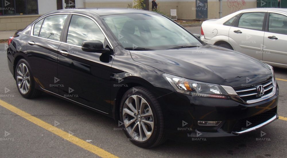 Замена топливного фильтра Honda Accord в Тольятти